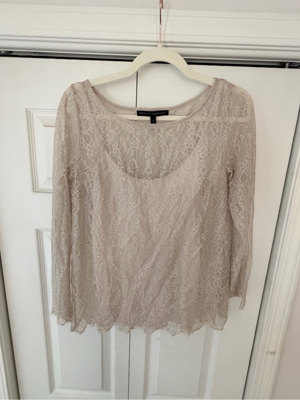 WHBM champagne lace overlay scoop neck Top - Cream Size small
